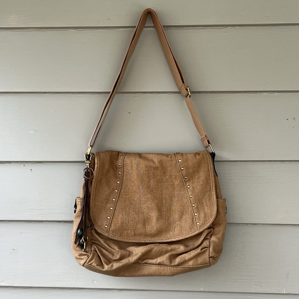 Fossil‎ Tan Canvas Medium Studded Flap Crossbody Bag Boho Y2K EUC